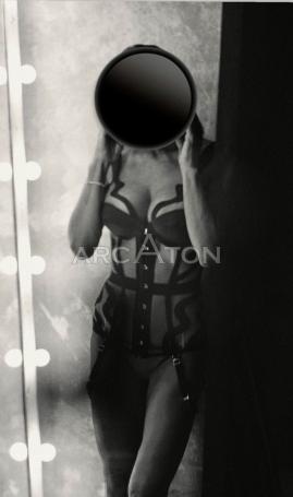 Foto 5 di Luna V Escort Milano 3759090246 